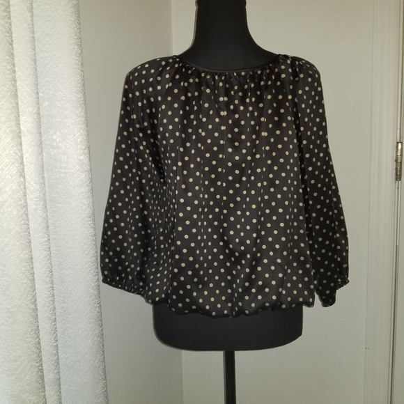 !! Barely worn !! Polka dot Ellen Tracy top Size L - Picture 2 of 3